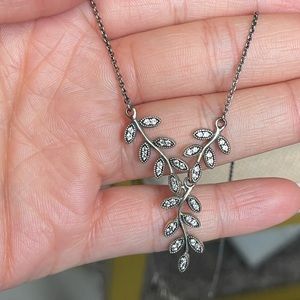 🔥PANDORA NECKLACE 🔥